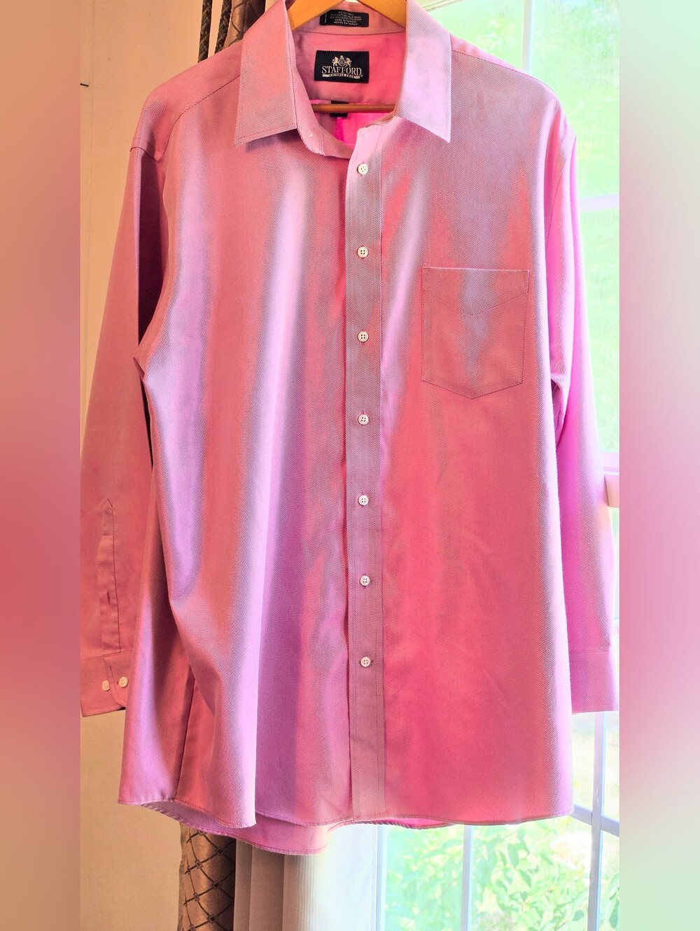 Men's Long-Sleeve Pink Dress Shirt